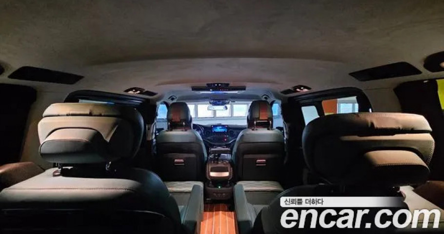 Mercedes-Benz V-Class 