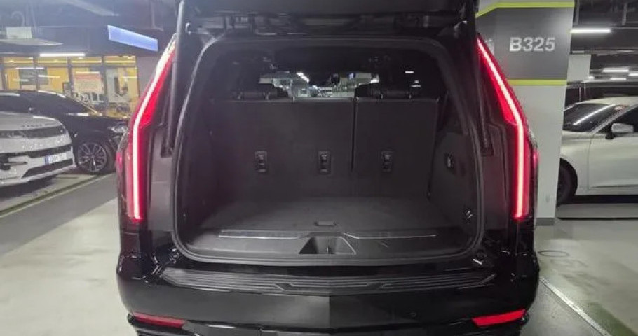 Cadillac Escalade 