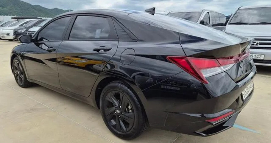Hyundai Avante (Elantra) 