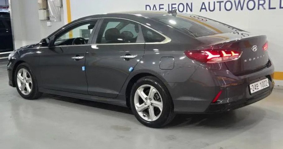 Hyundai Sonata 