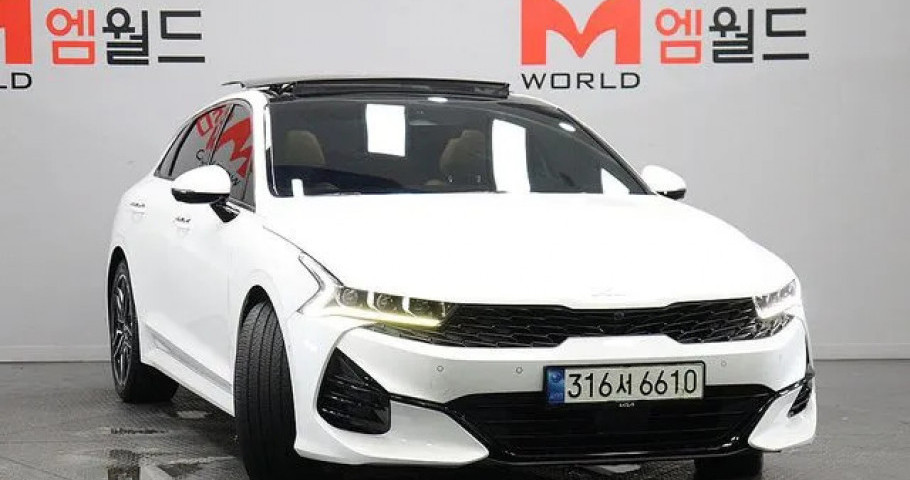 Kia K5 