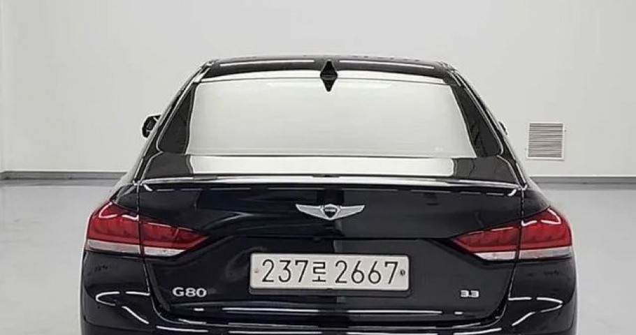 Genesis G80 