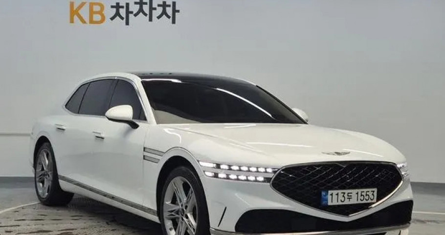 Genesis G90 