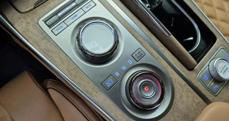 Genesis Gv80 