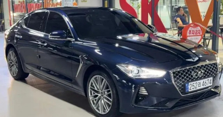 Genesis G70 