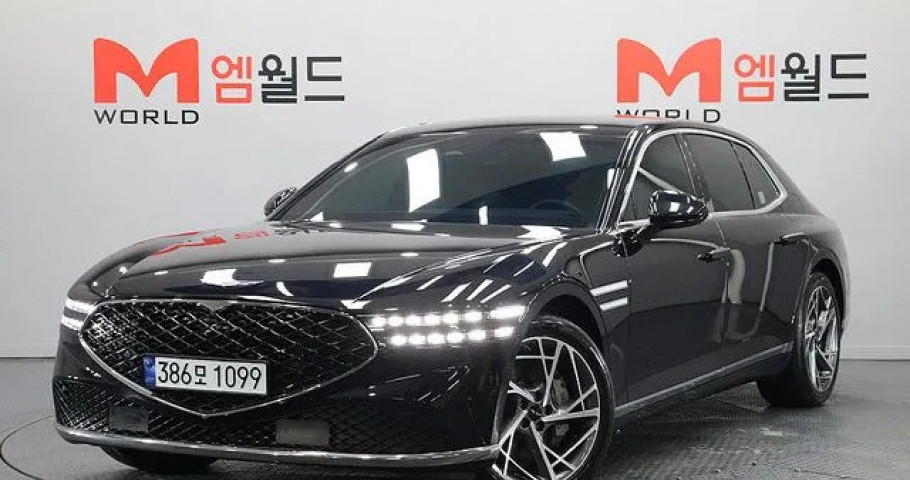 Genesis G90 