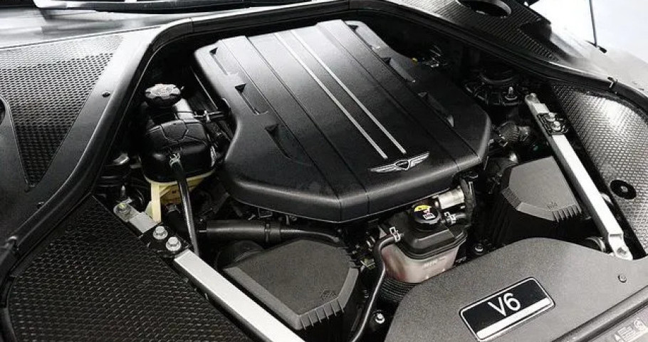 Genesis G90 