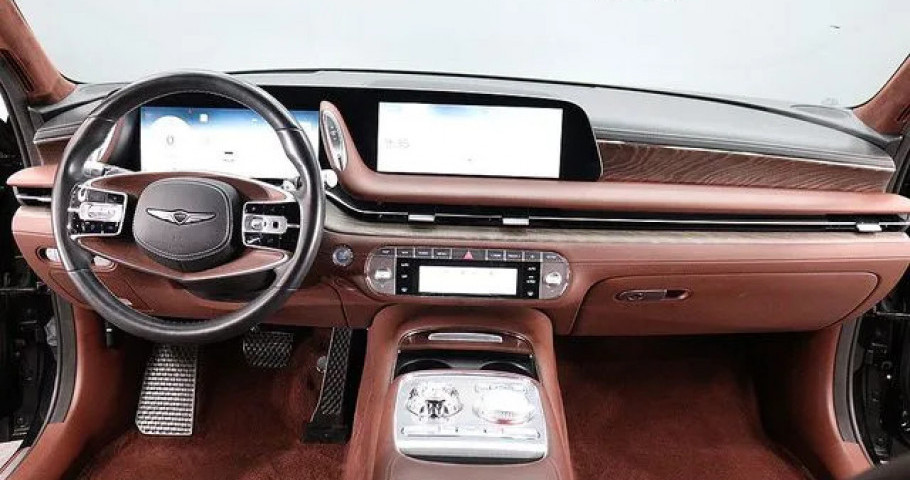 Genesis G90 