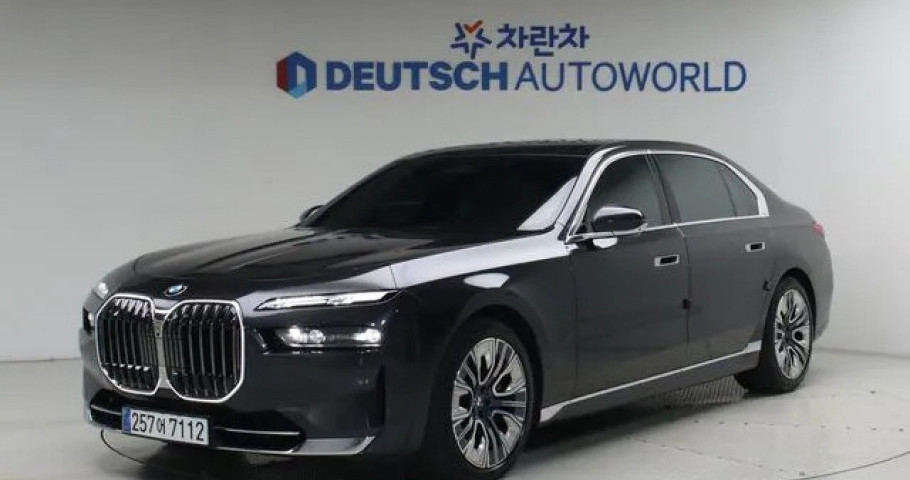 Bmw 7-Series 
