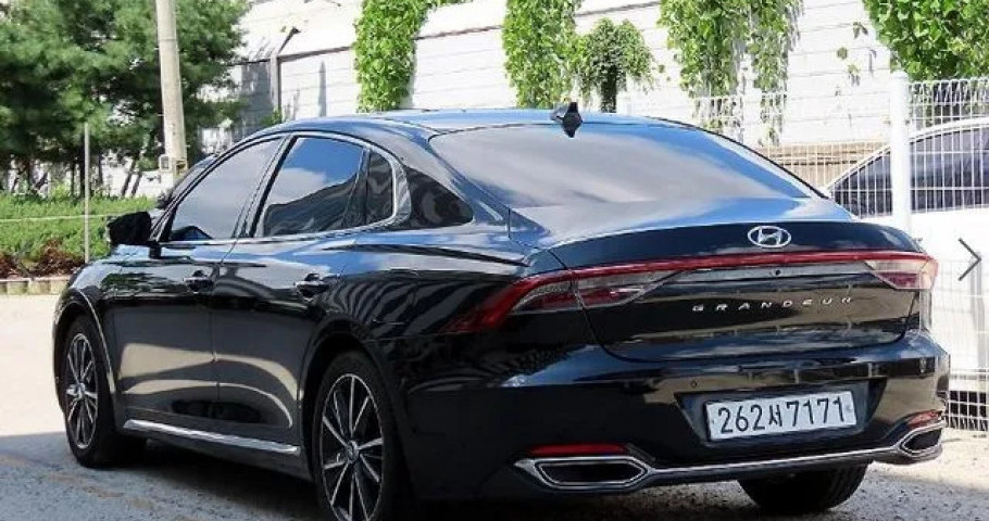 Hyundai Grandeur 