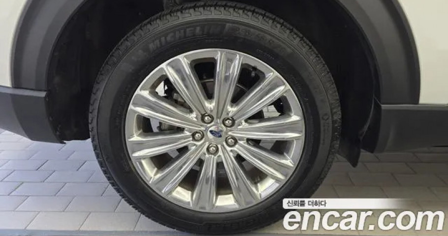 Ford Explorer 