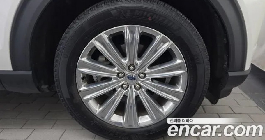 Ford Explorer 