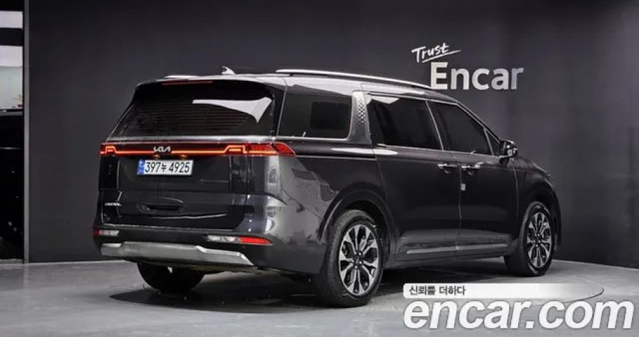 Kia Carnival 
