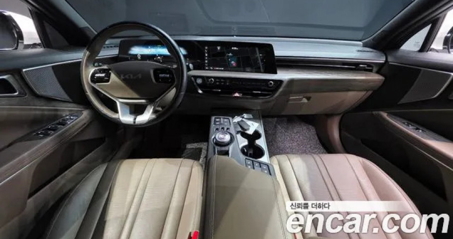 Kia K8 