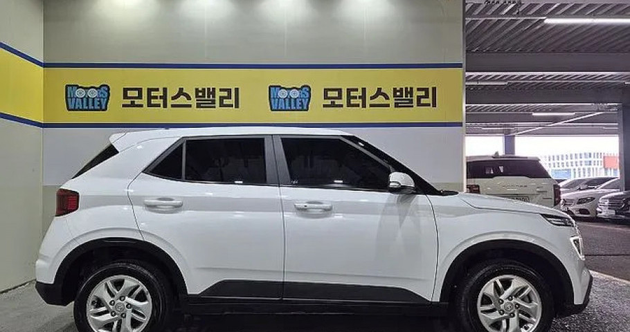 Hyundai Venue 