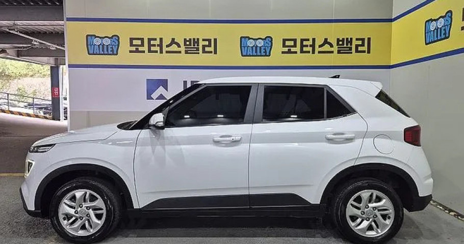 Hyundai Venue 