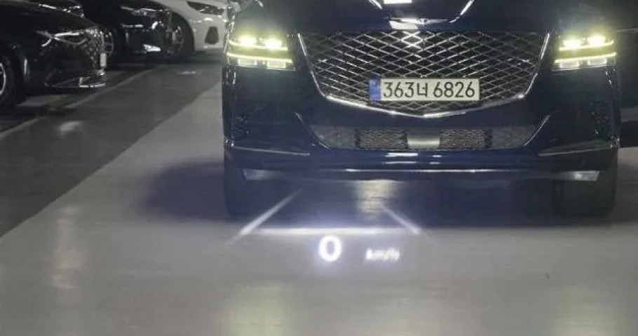 Genesis Gv70 