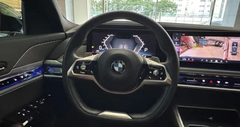 Bmw 7-Series 