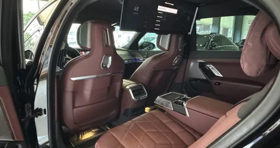 Bmw 7-Series 
