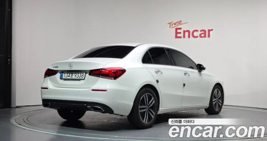 Mercedes-Benz A-Class 