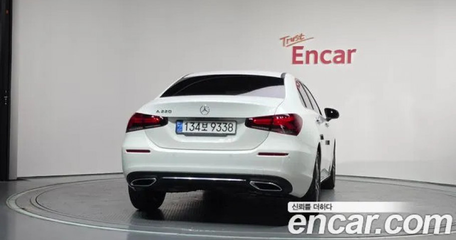 Mercedes-Benz A-Class 