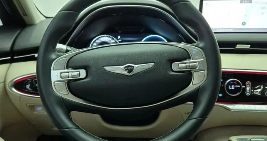 Genesis Gv70 