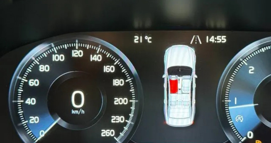Volvo S90 