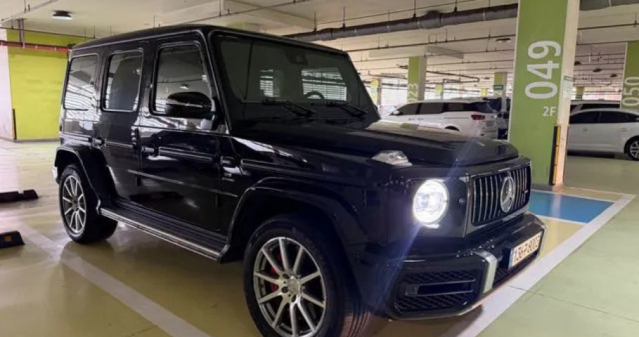 Mercedes-Benz G-Class 