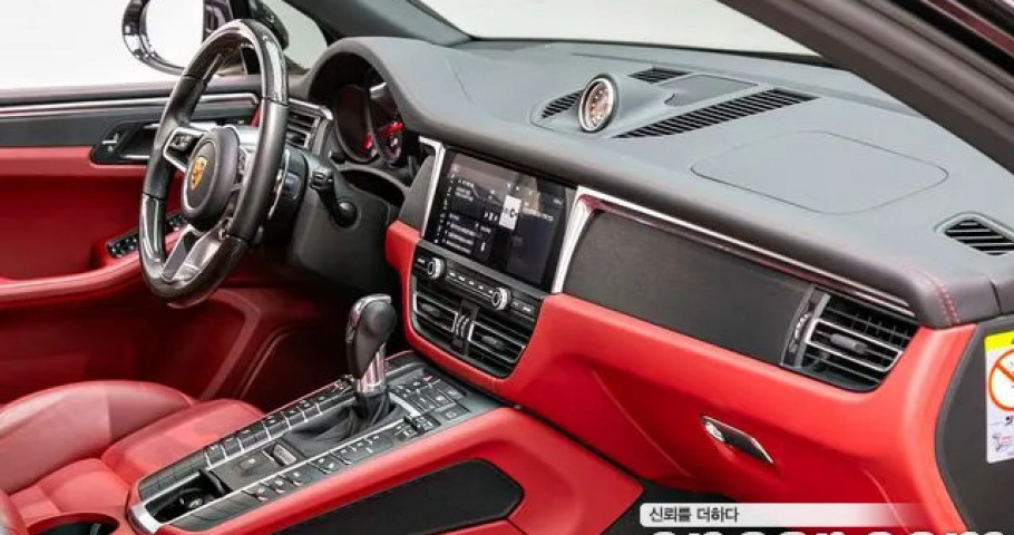 Porsche Macan 