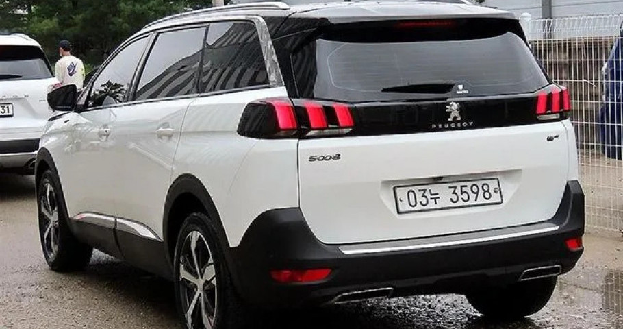 Peugeot 5008 