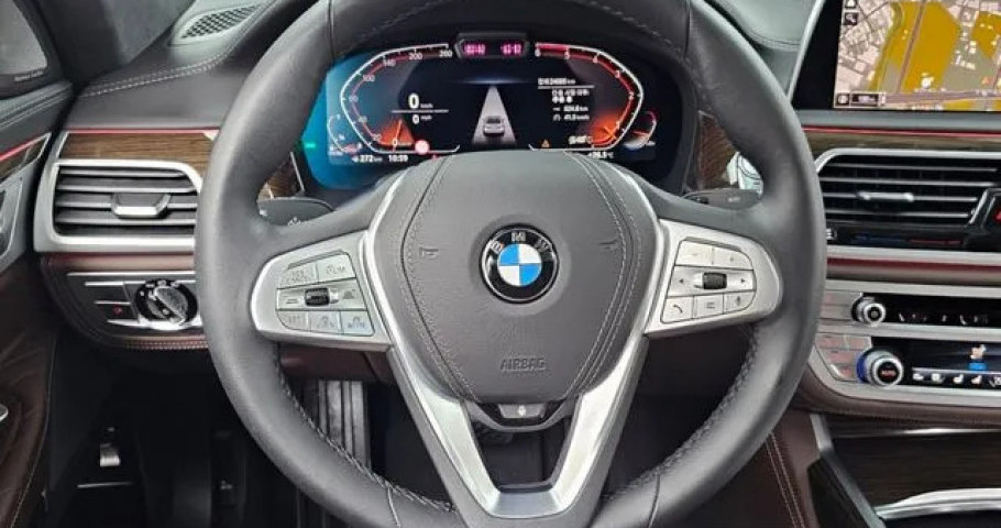 Bmw 7-Series 