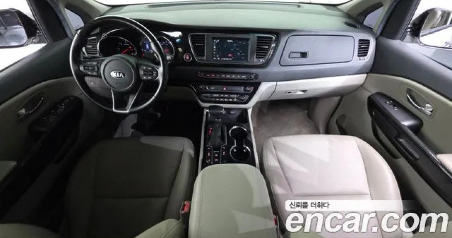 Kia Carnival 