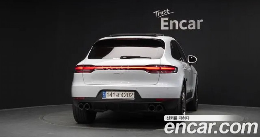 Porsche Macan 