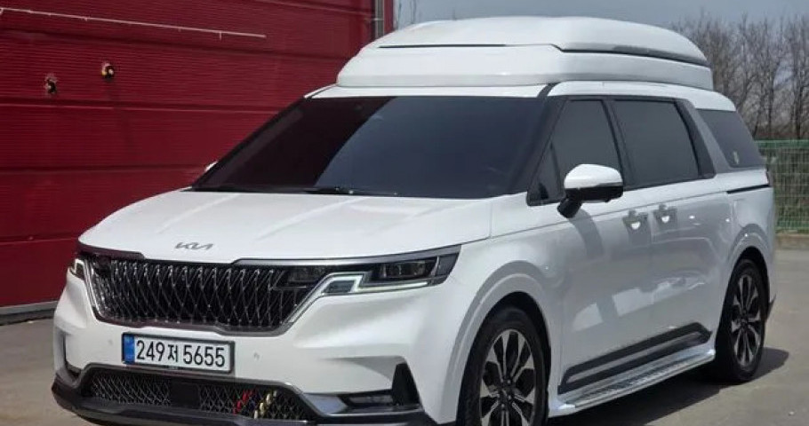 Kia Carnival 