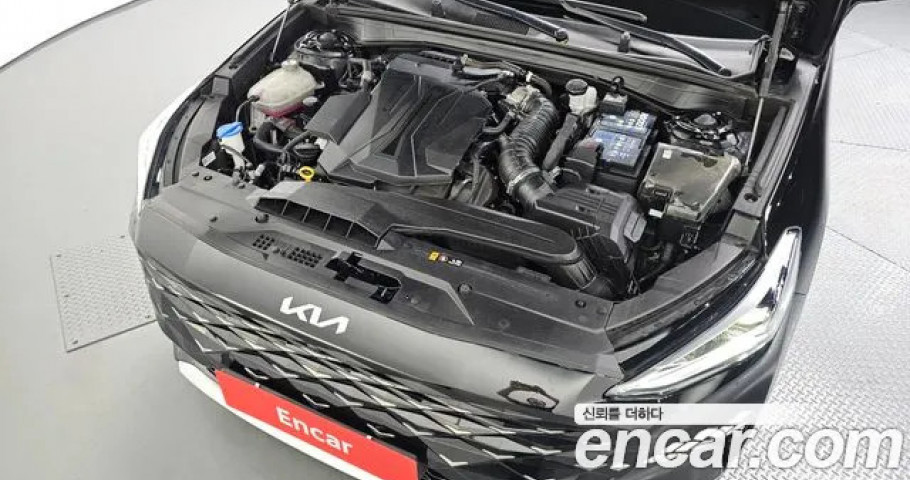 Kia K8 
