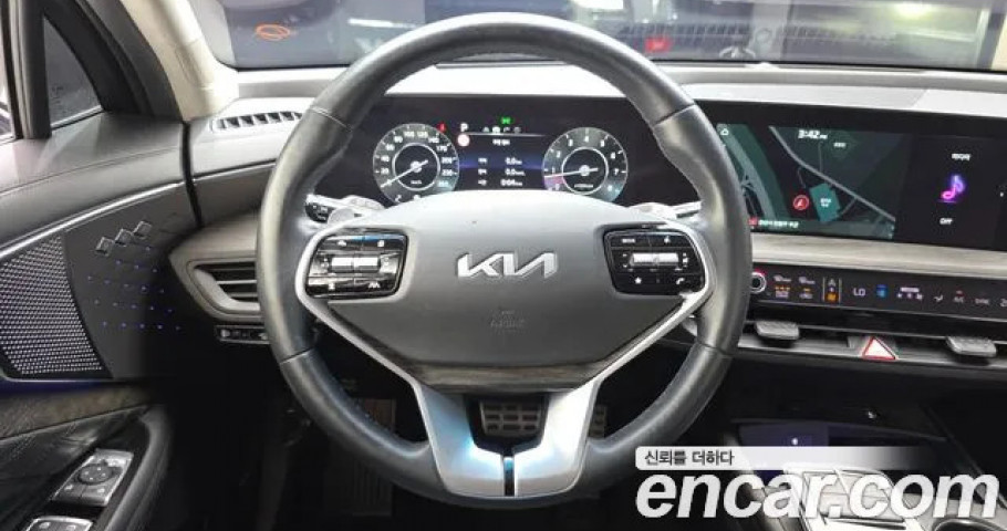 Kia K8 