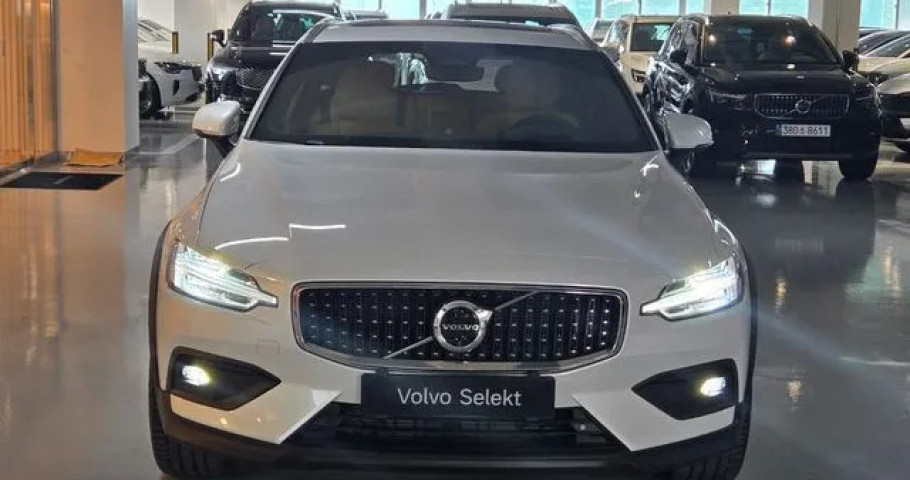 Volvo V60 