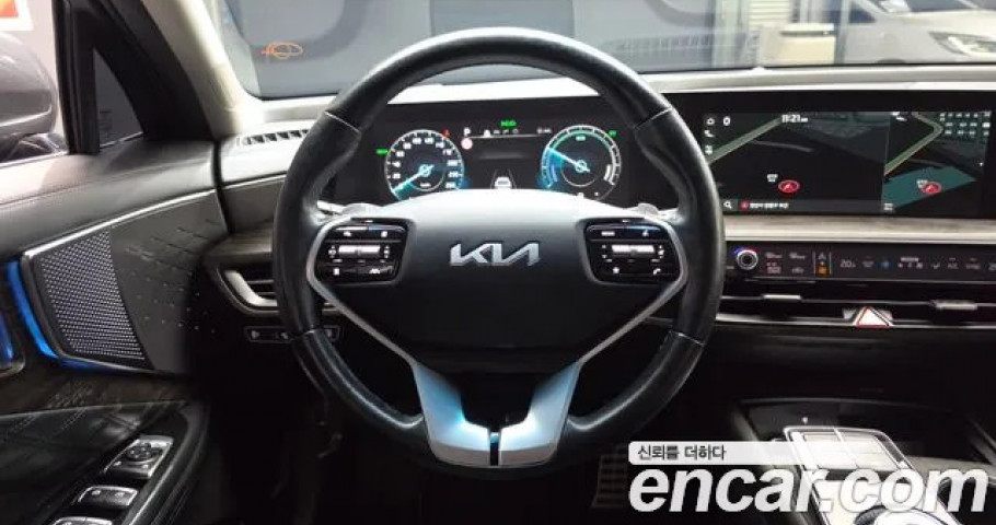 Kia K8 