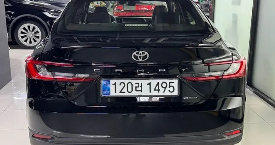 Toyota Camry 