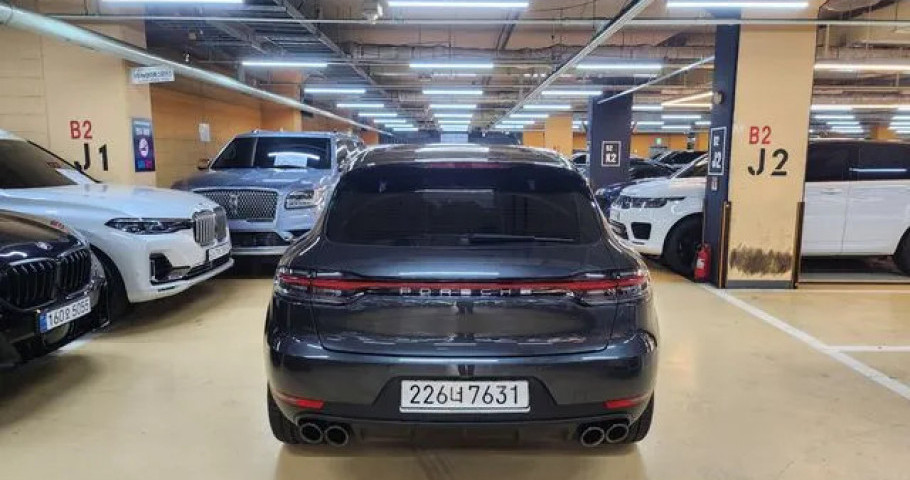 Porsche Macan 