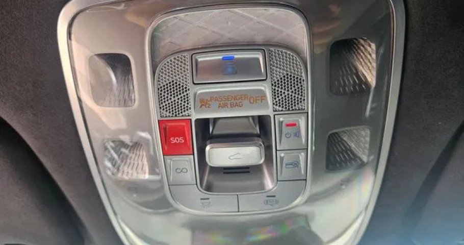 Genesis Gv70 