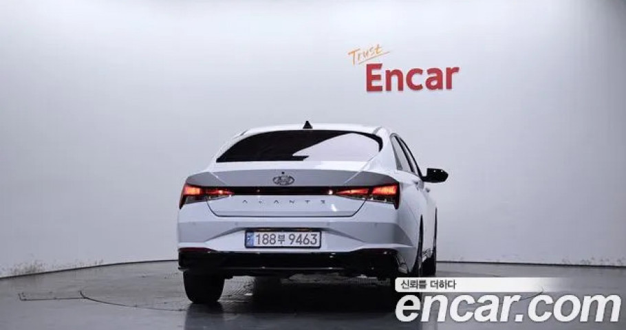 Hyundai Avante (Elantra) 