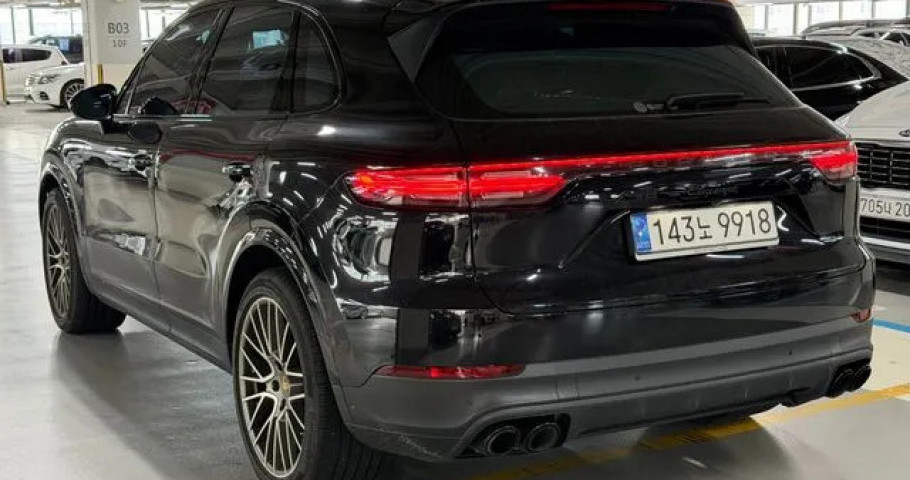 Porsche Cayenne 