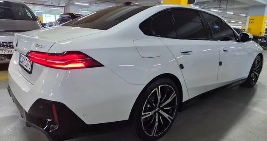Bmw 5-Series 