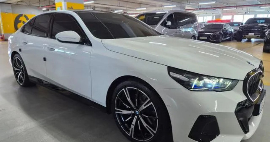 Bmw 5-Series 