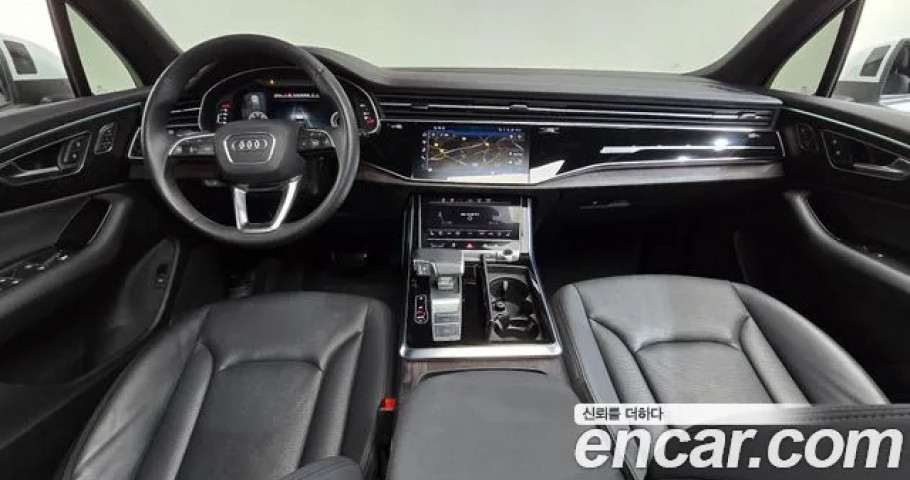Audi Q7 