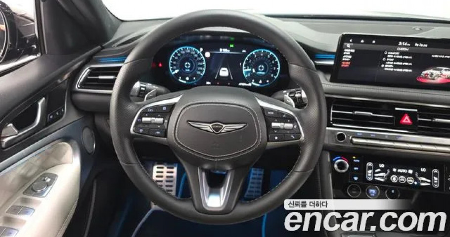 Genesis G70 