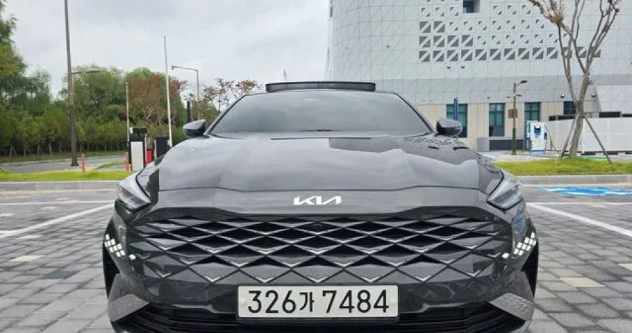 Kia K8 