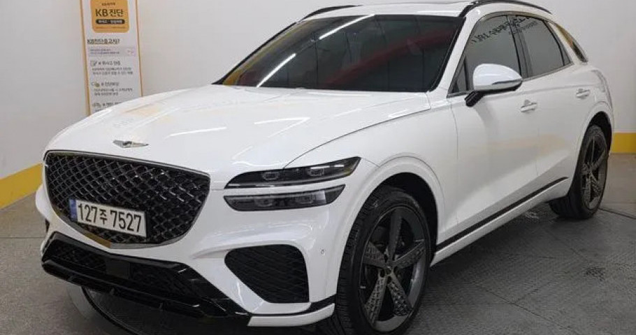 Genesis Gv70 