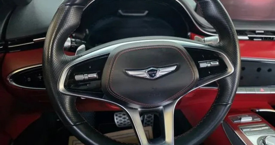 Genesis Gv70 